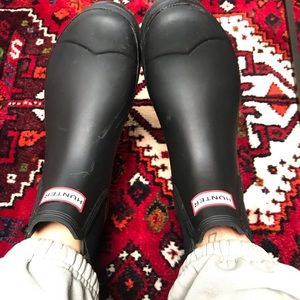 Like New Hunter Chelsea Boots